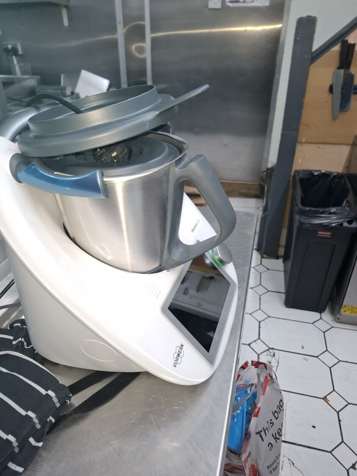 vorwerk thermomix tm6 robot culinaire blanc